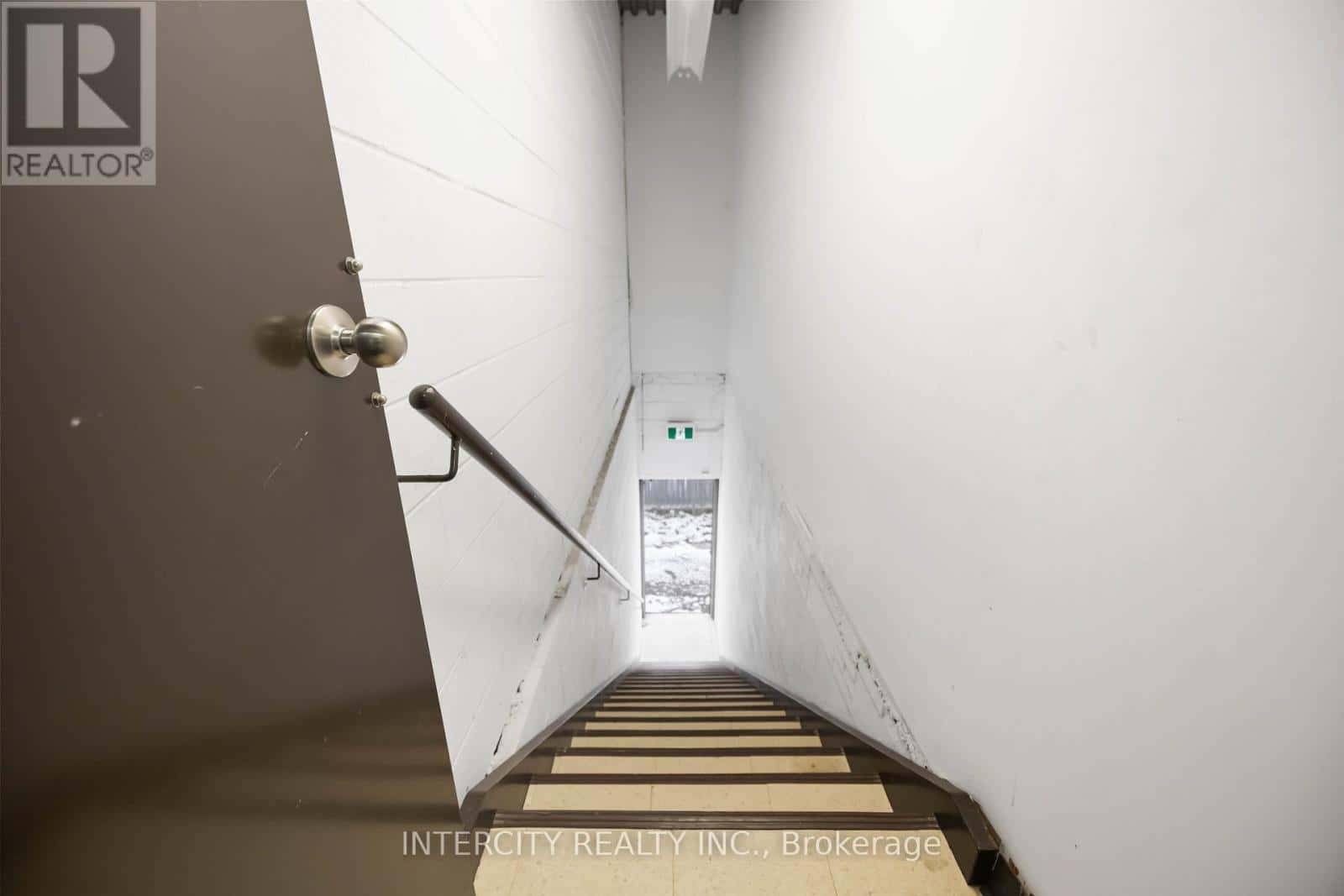 65 MELFORD DRIVE — Toronto (Malvern), Ontario - Photo 4 of 45