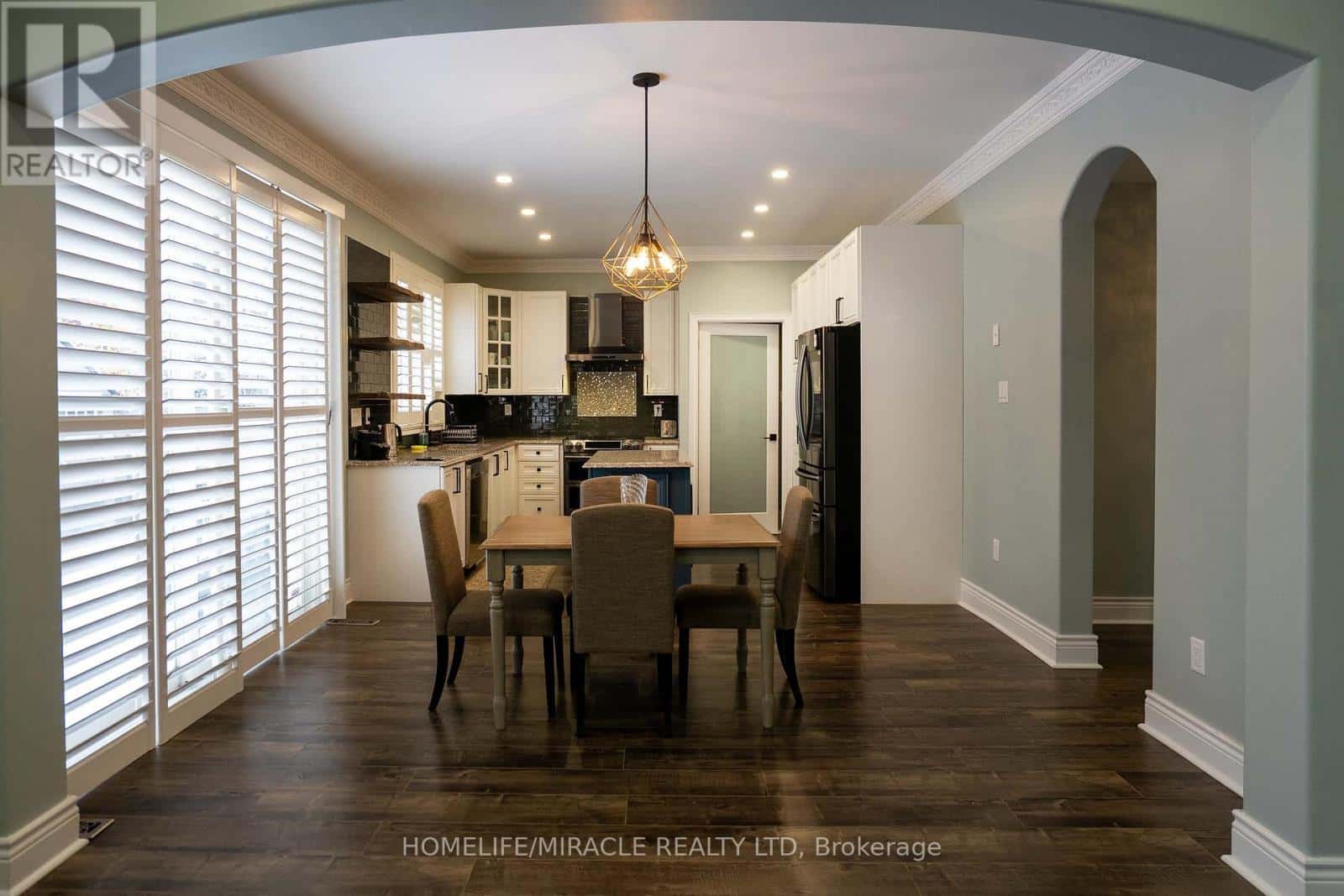 949 MCNEIL DRIVE — Milton (BE Beaty), Ontario - Photo 4 of 29