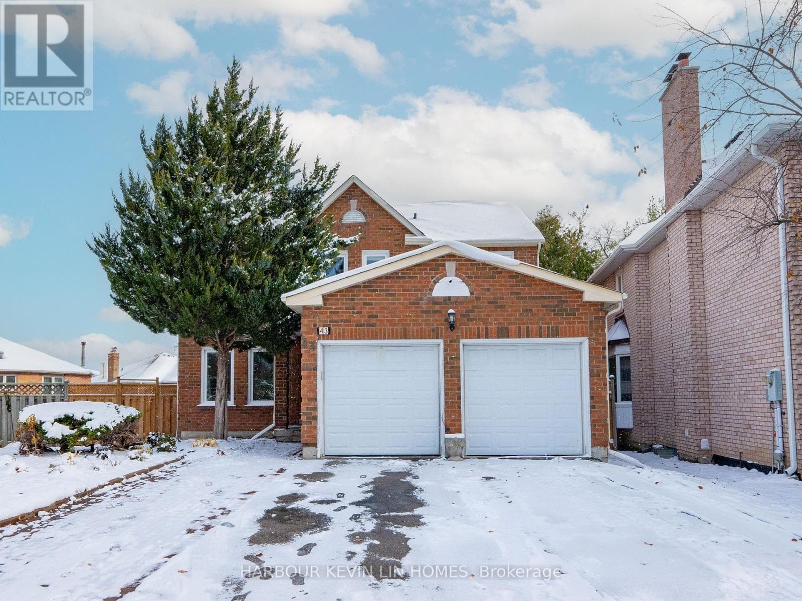 43 PICCADILLY ROAD — Richmond Hill (Doncrest), Ontario - Main photo