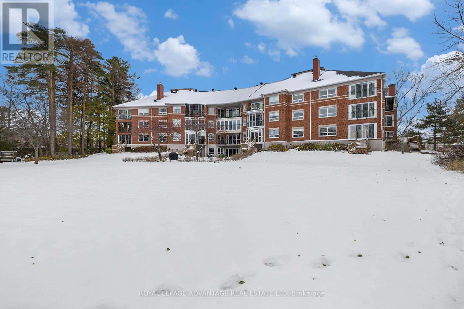 107 - 23 ROGERS ROAD — Perth, Ontario - Photo 2 of 38