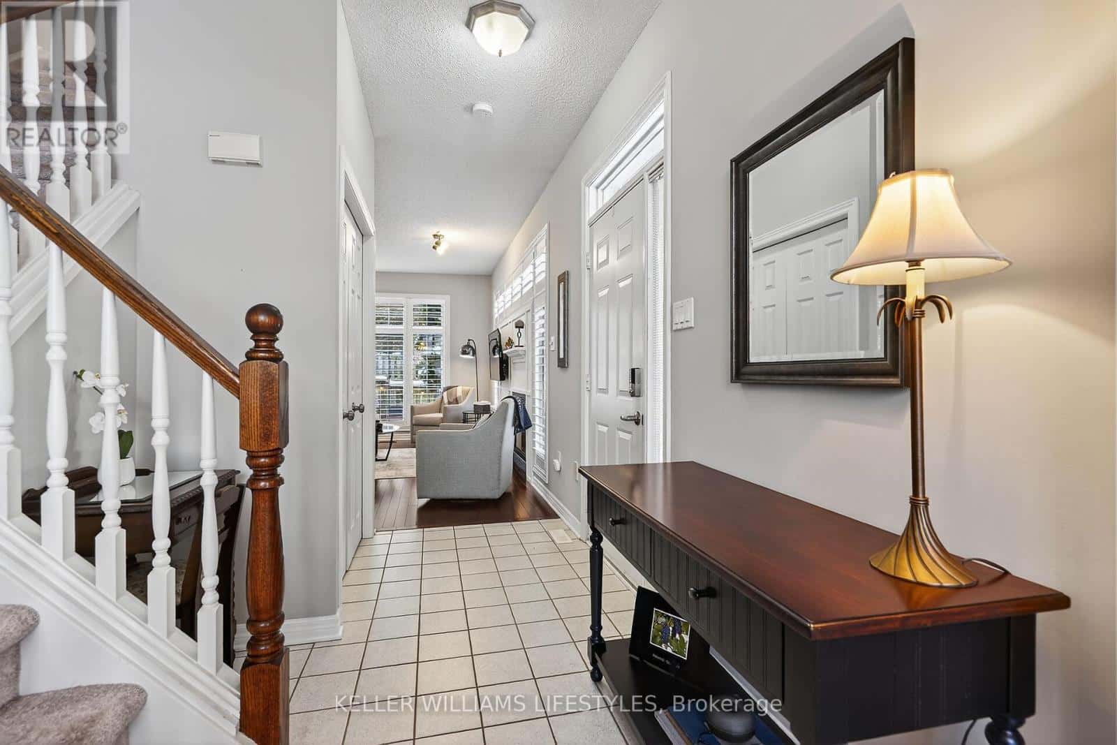 30 - 519 RIVERSIDE DRIVE — London North (North P), Ontario - Photo 4 of 48