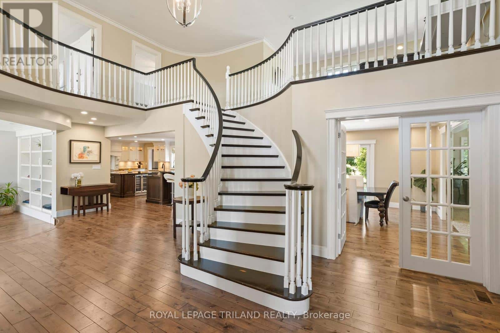 29830 CENTRE ROAD — Adelaide Metcalfe, Ontario - Photo 4 of 50