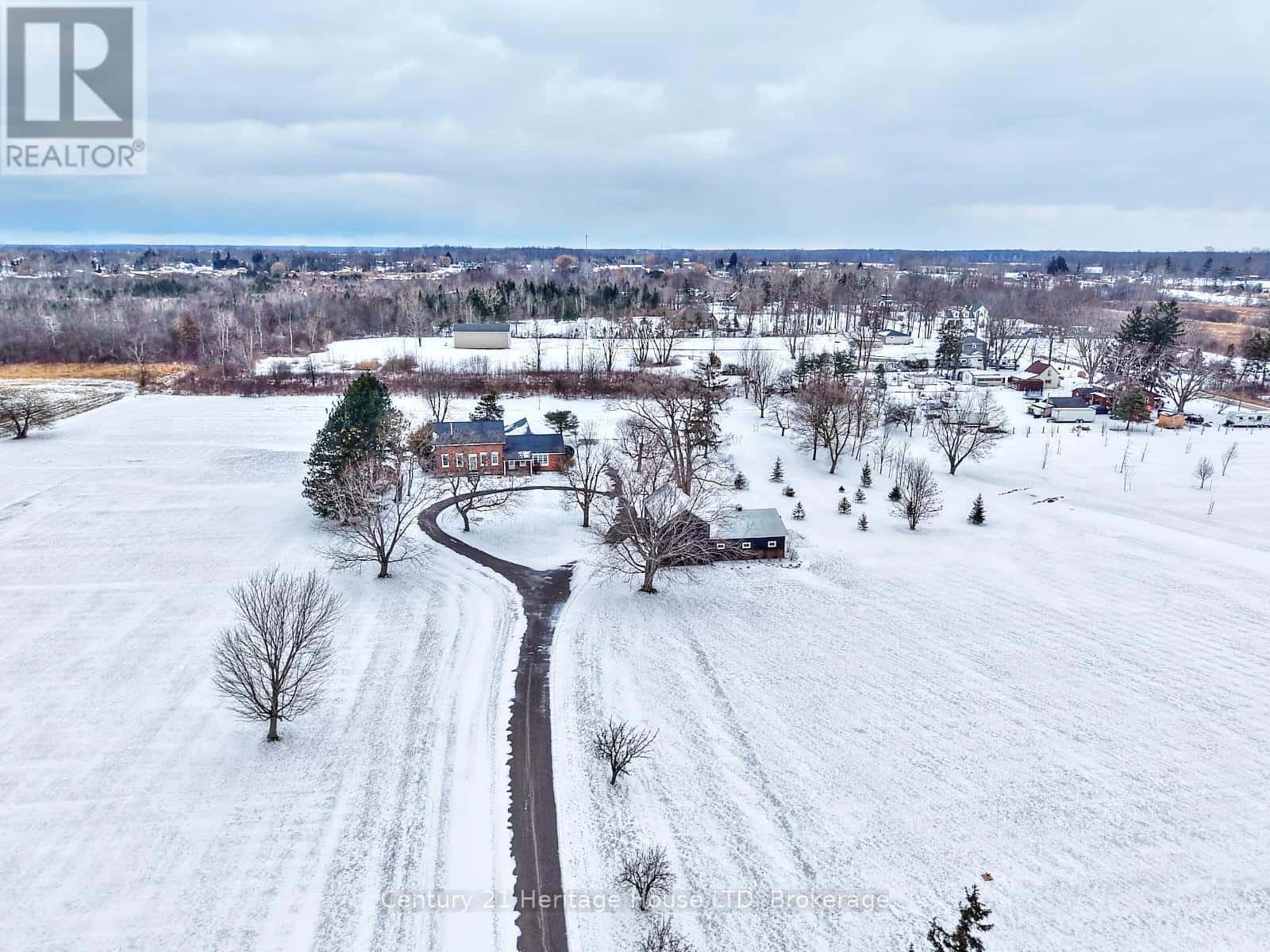 5930 MICHENER ROAD — Port Colborne (Sherkston), Ontario - Photo 4 of 48