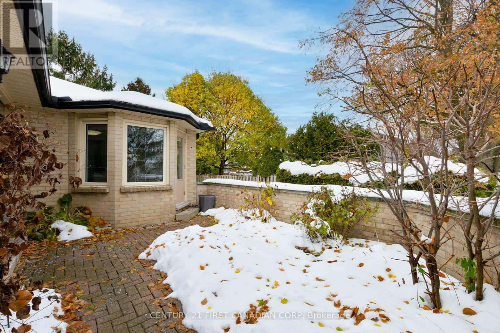 33 - 163 PINE VALLEY DRIVE — London South (South N), Ontario - Photo 4 of 46