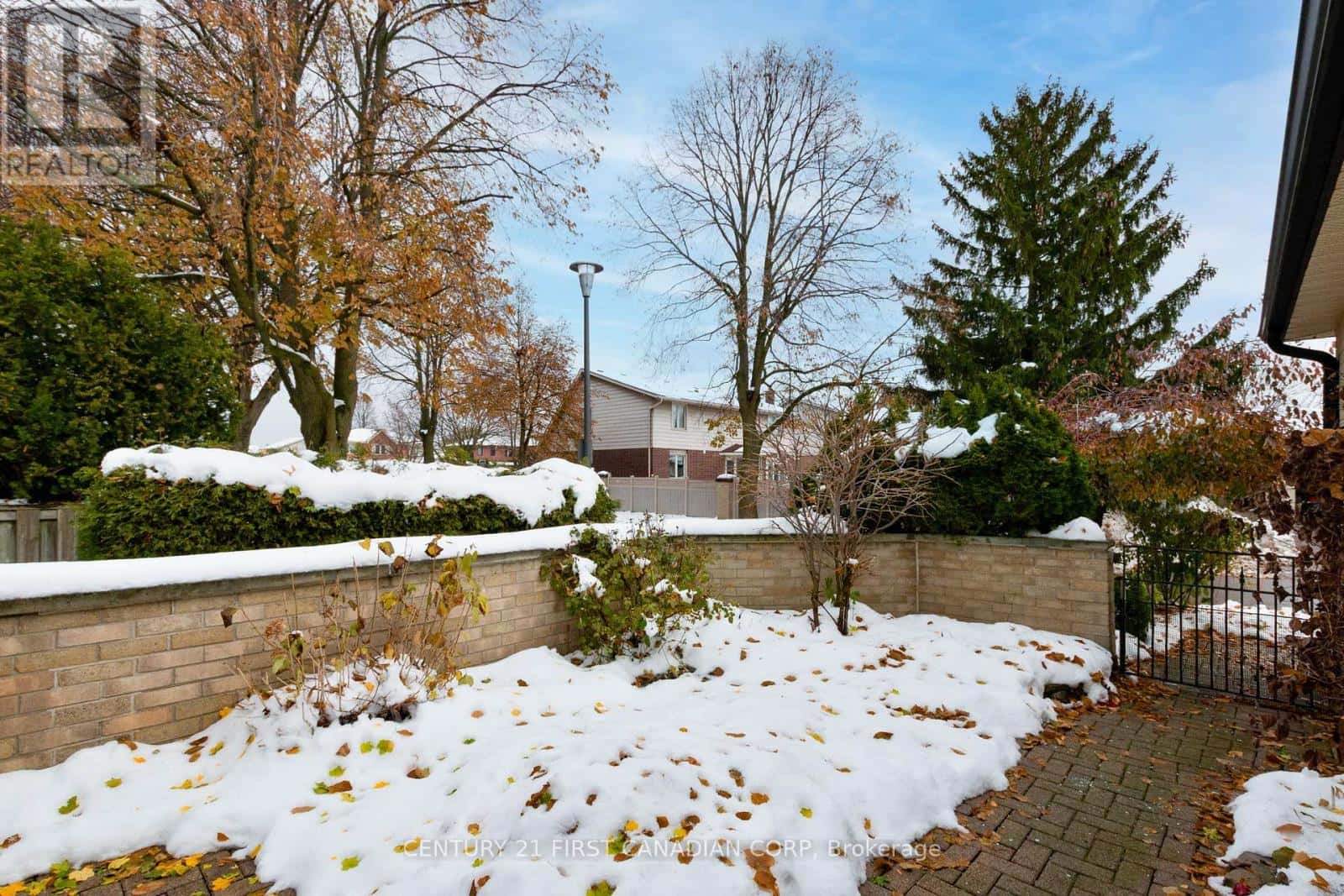 33 - 163 PINE VALLEY DRIVE — London South (South N), Ontario - Photo 5 of 46