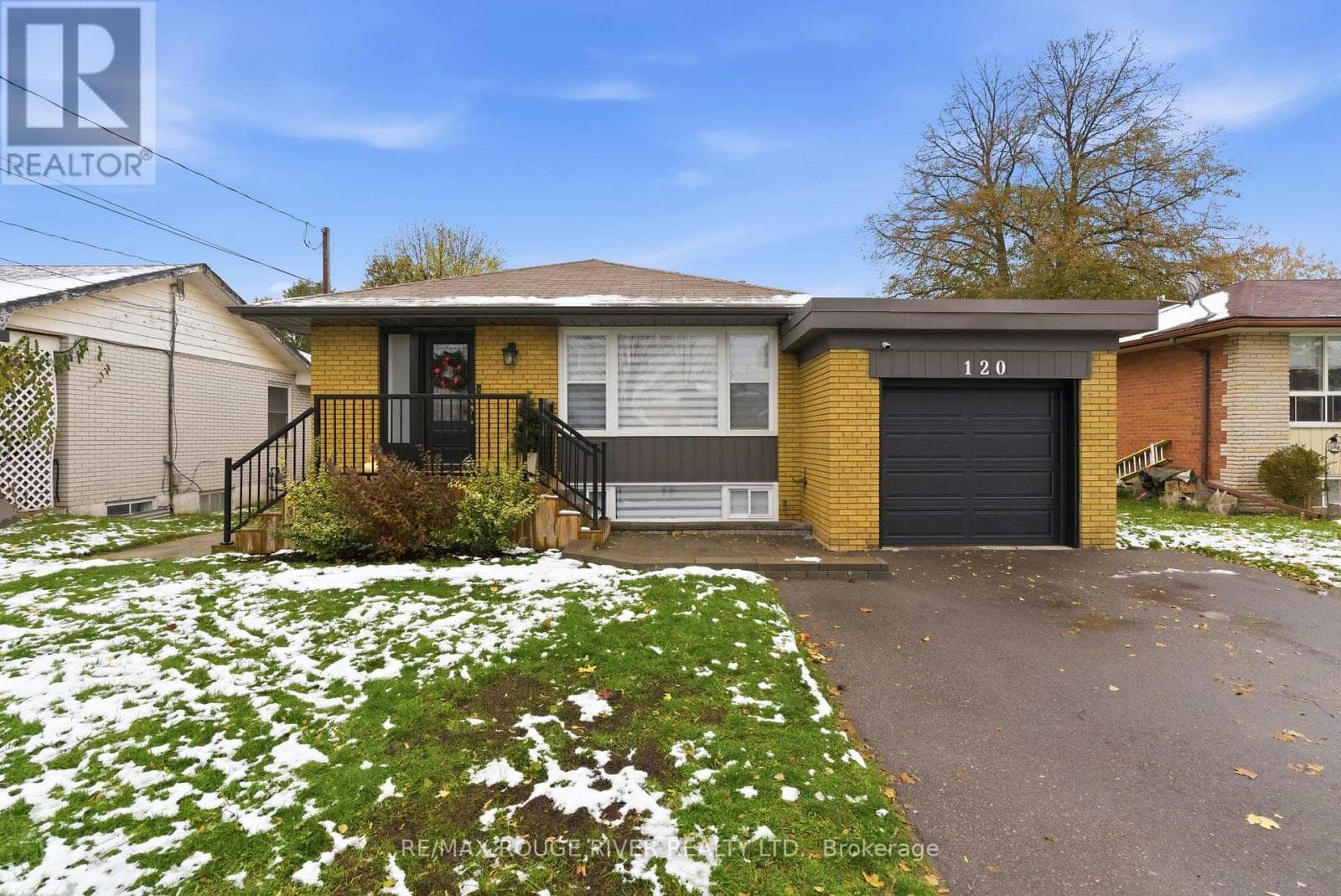 120 BOWMAN AVENUE — Whitby (Blue Grass Meadows), Ontario - Main photo