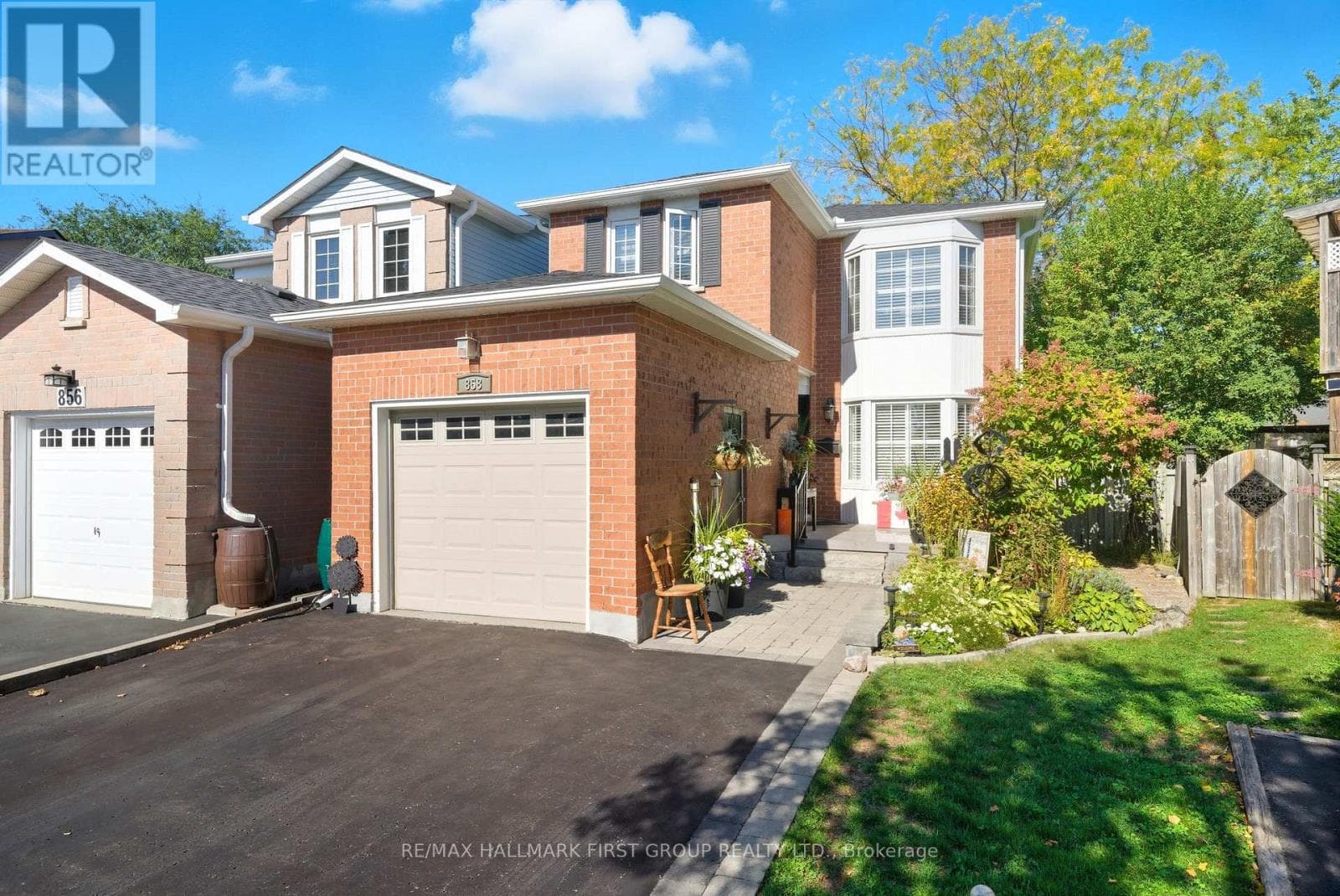 858 BENNETT COURT — Oshawa (Pinecrest), Ontario - Main photo