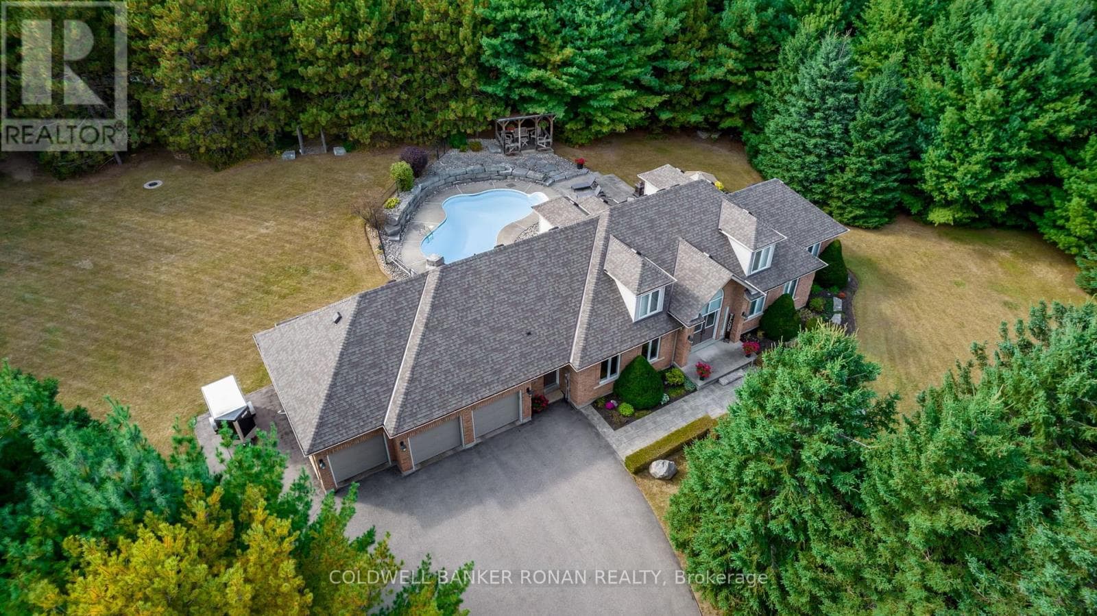 16 INDIANA DRIVE — Caledon (Palgrave), Ontario - Main photo