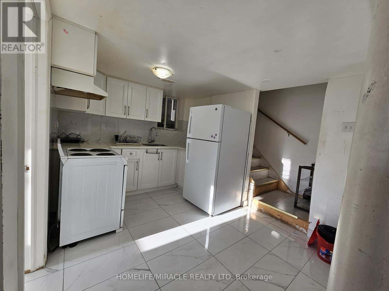 BASEMENT - 89 ALOMA CRESCENT — Brampton (Avondale), Ontario - Photo 5 of 9