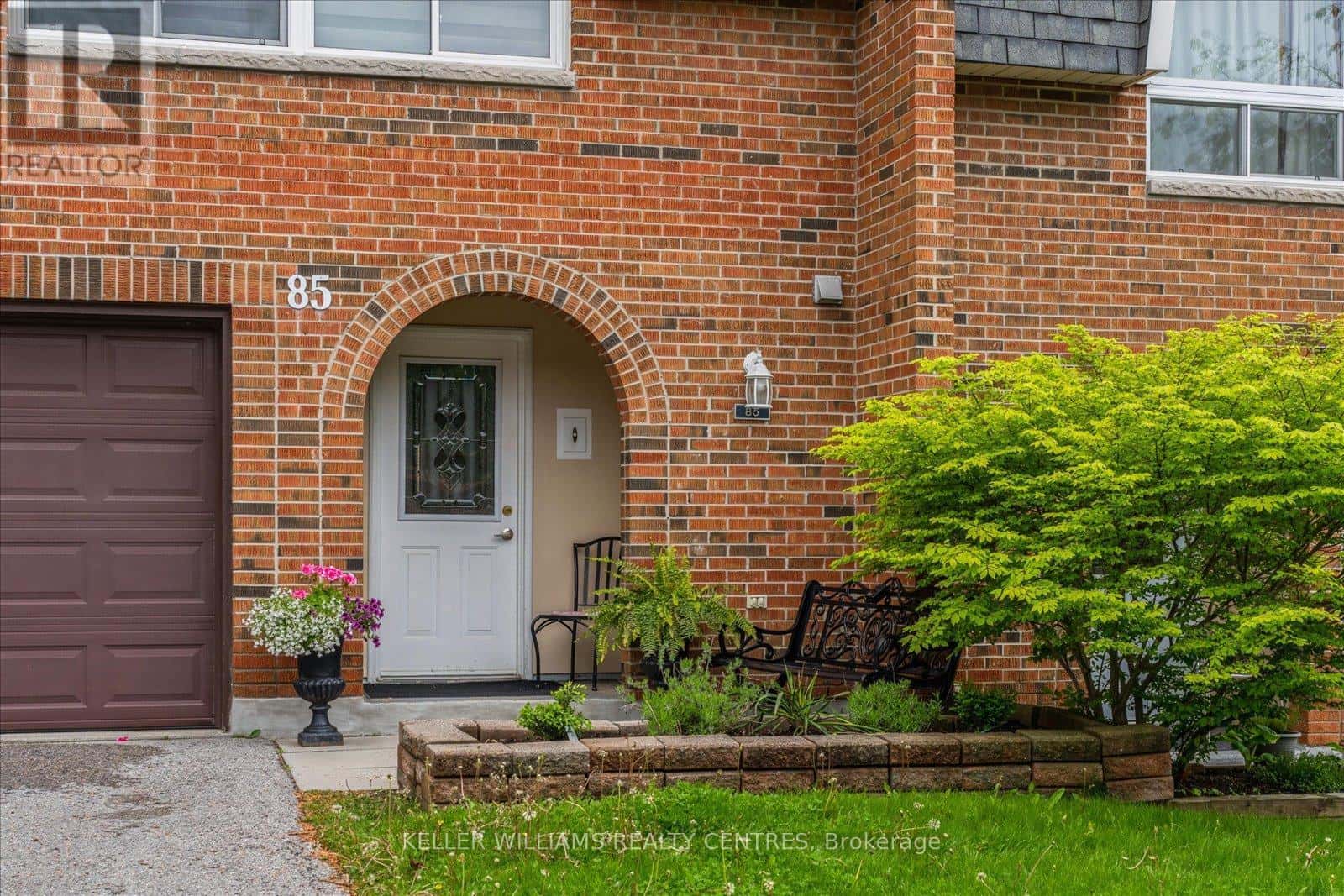 85 - 85 DEACON LANE — Ajax (South East), Ontario - Photo 3 of 79