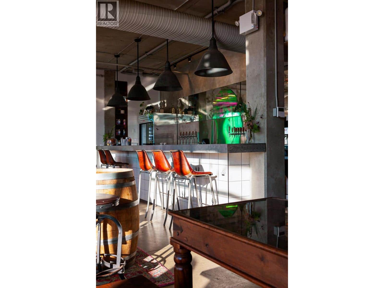 350 ESPLANADE E - Photo 5 of 13, North Vancouver, British Columbia