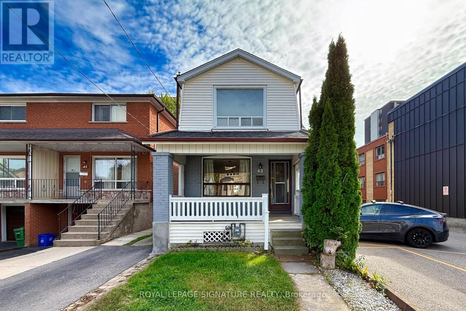 43 TORRENS AVENUE — Toronto (Broadview North), Ontario - Main photo