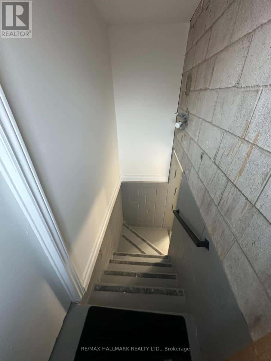 BSMT - 190 FALSTAFF AVENUE — Toronto (Rustic), Ontario - Photo 5 of 29