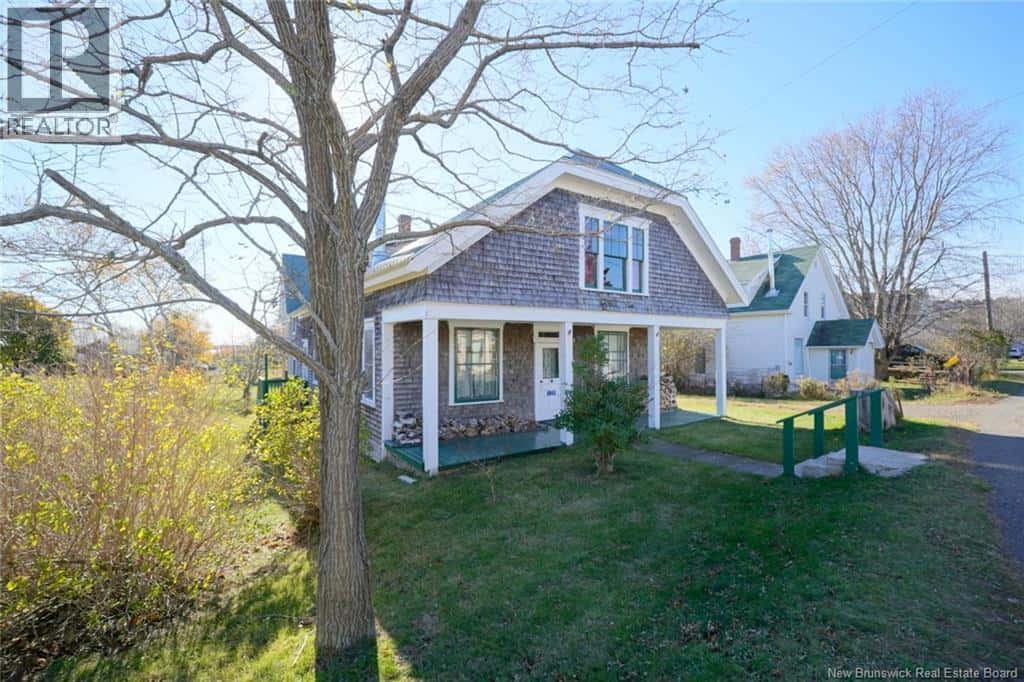 131 Route 776 — Grand Manan, New Brunswick - Photo 4 of 37