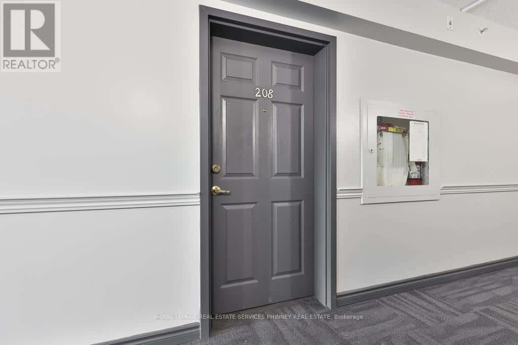 208 - 1441 WALKER'S LINE — Burlington (Tansley), Ontario - Photo 2 of 20