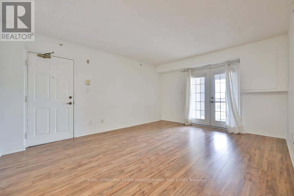 208 - 1441 WALKER'S LINE — Burlington (Tansley), Ontario - Photo 4 of 20