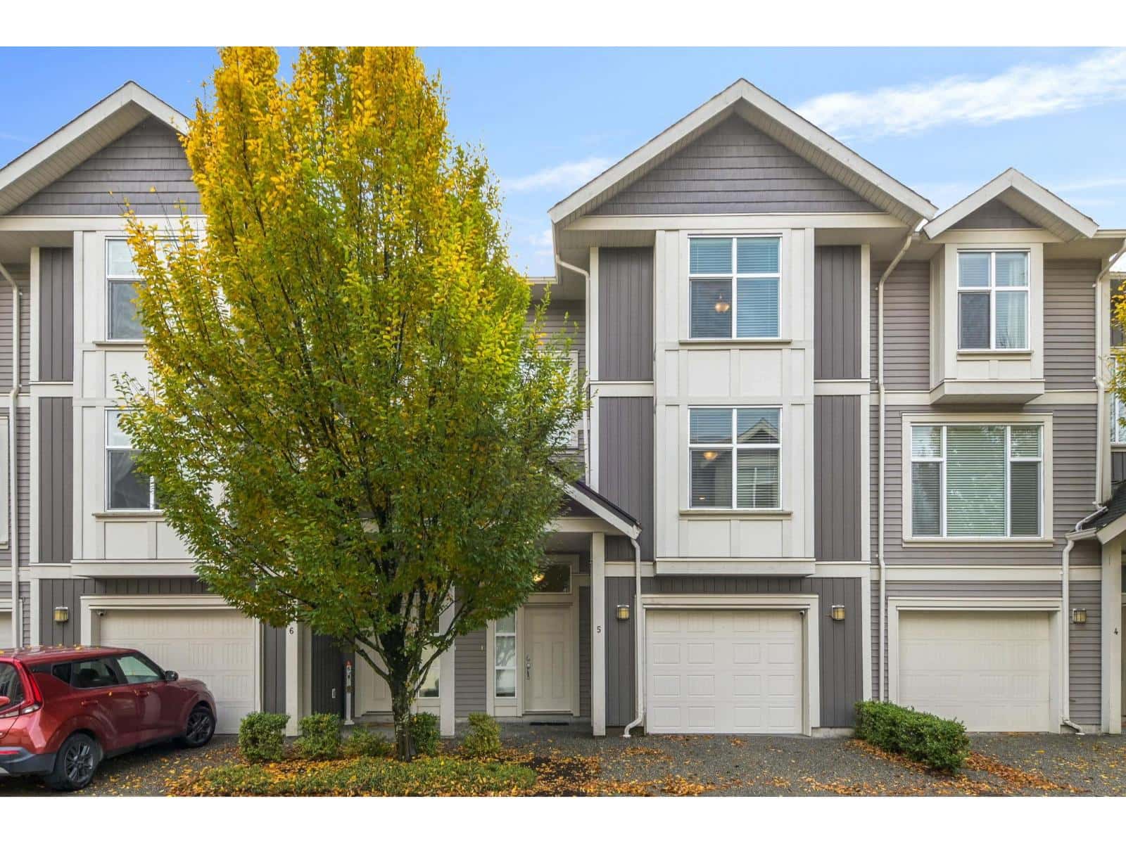 5 9270 BROADWAY STREET, Chilliwack Proper East — Chilliwack, British Columbia - Photo 2 of 25