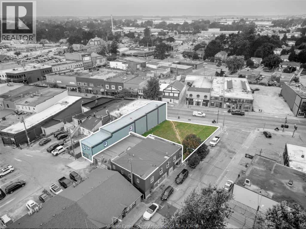 42 TALBOT STREET East — Wheatley, Ontario - Photo 4 of 30