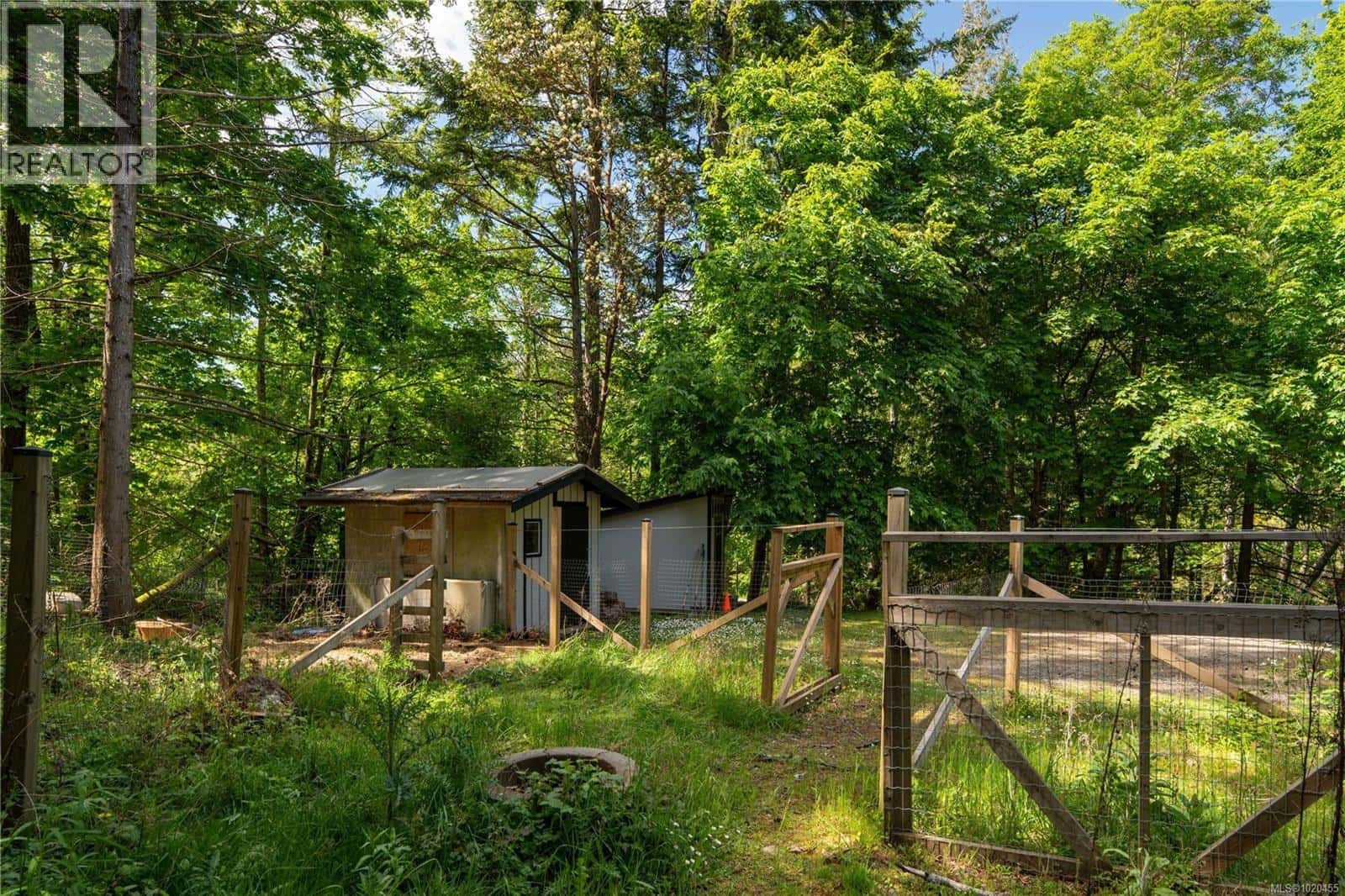 5159 Rocky Point Rd — Metchosin, British Columbia - Photo 4 of 39