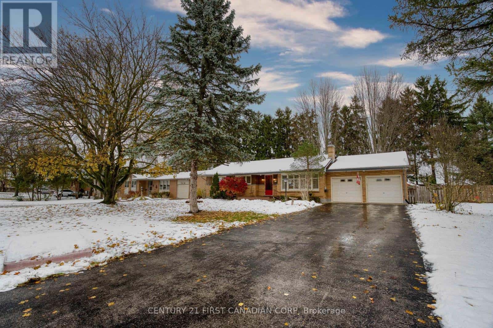 74 DALEVIEW CRESCENT — London North (North G), Ontario - Photo 2 of 36