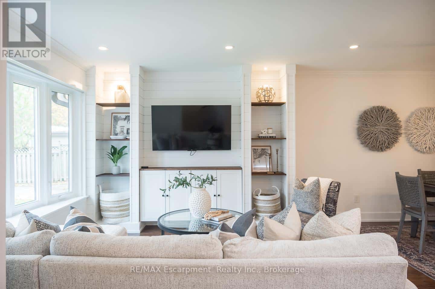 1346 COLONSAY DRIVE — Burlington (Mountainside), Ontario - Photo 5 of 34