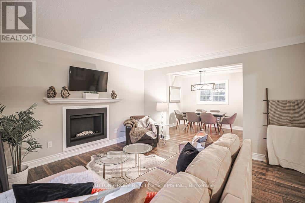 160 ALLAN DRIVE — Caledon (Bolton East), Ontario - Photo 5 of 15