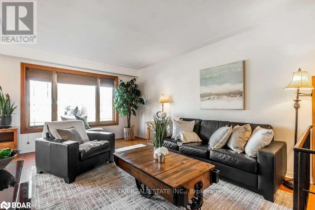 195 BENDAMERE AVENUE — Hamilton (Westcliffe), Ontario - Photo 3 of 24