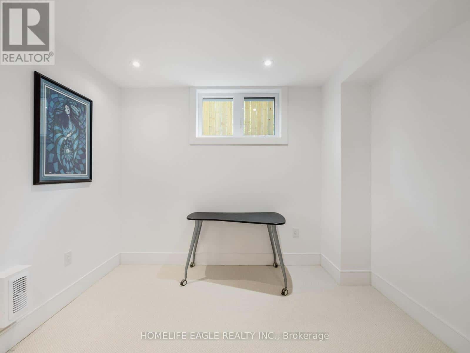 MAIN - 1242 KILLARNEY BEACH ROAD — Innisfil (Lefroy), Ontario - Photo 4 of 35