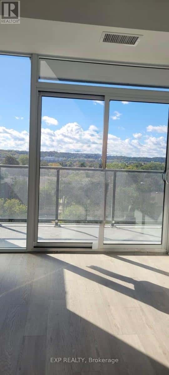 420 - 2782 BARTON ST E STREET — Hamilton (Riverdale), Ontario - Photo 5 of 19