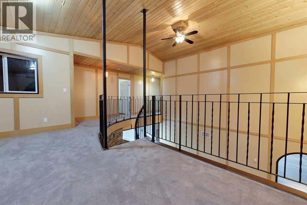 4230 caribou crescernt — Wabasca, Alberta - Photo 5 of 42