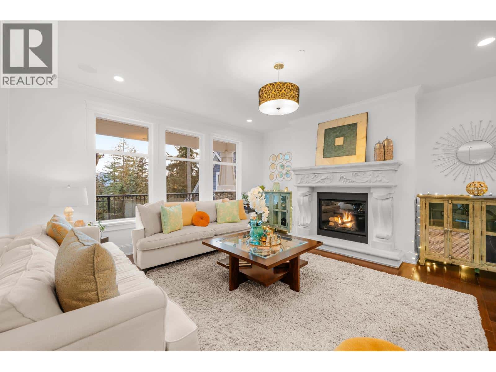 1462 CRYSTAL CREEK DRIVE — Anmore, British Columbia - Photo 2 of 40