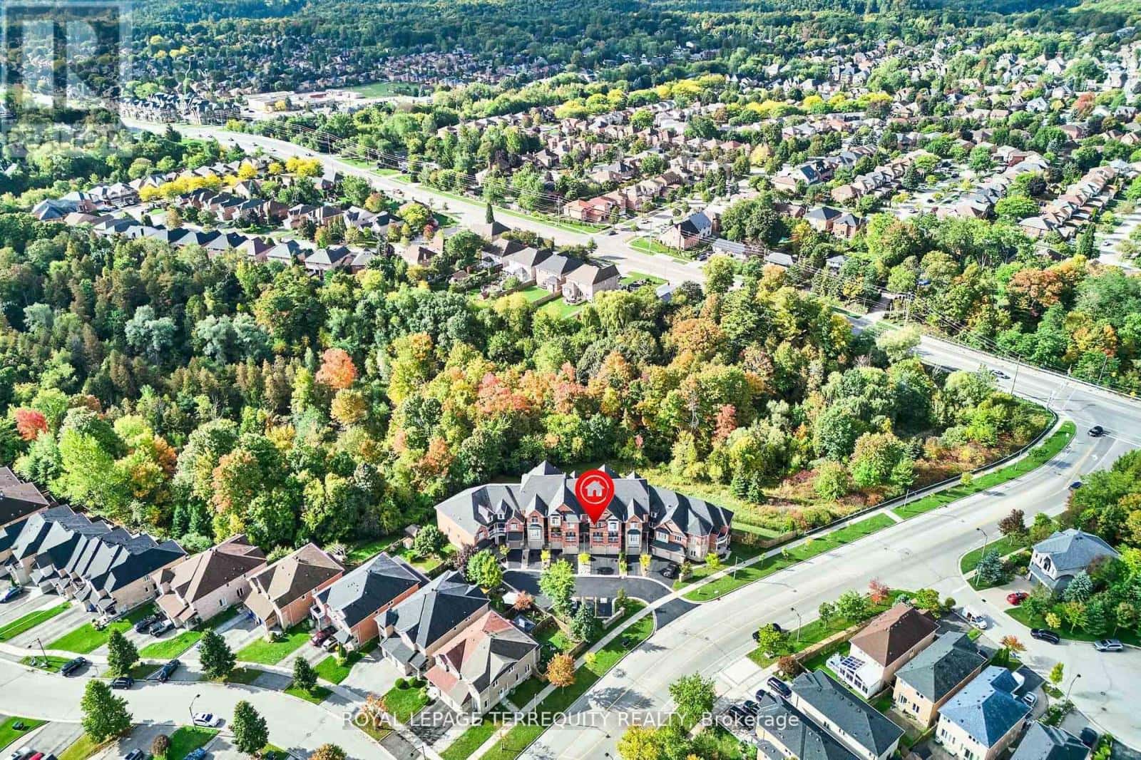 5 - 301 STROUDS LANE — Pickering (Highbush), Ontario - Photo 5 of 38