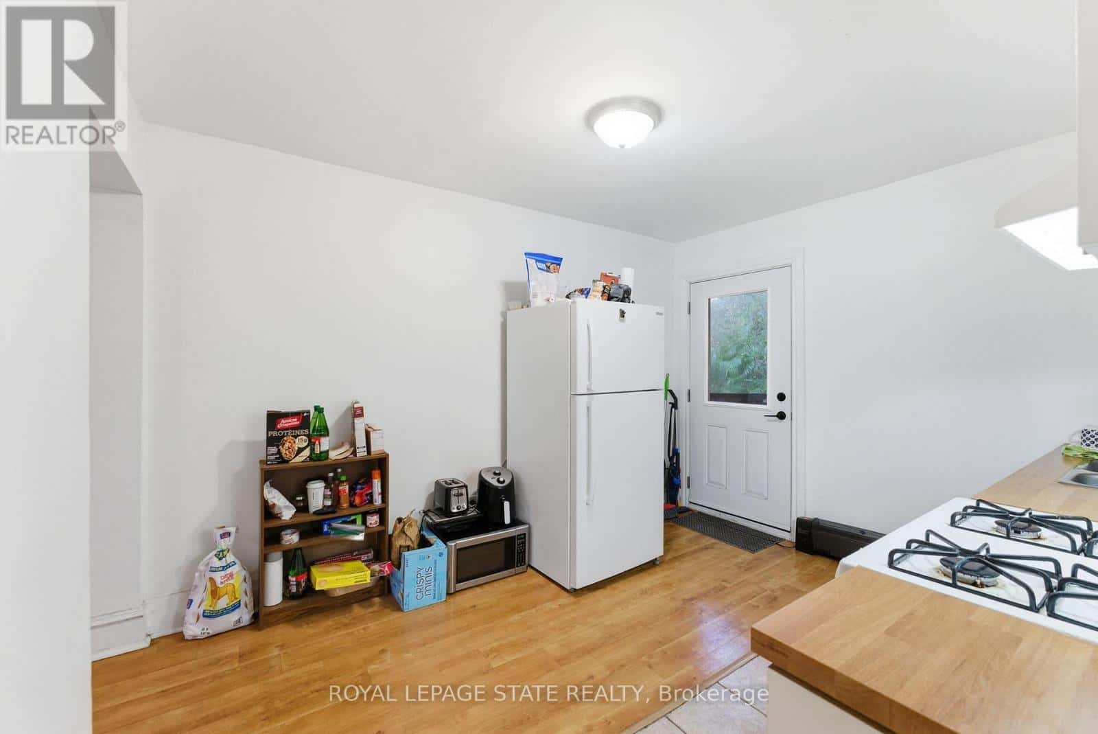 180 Emerald Street South