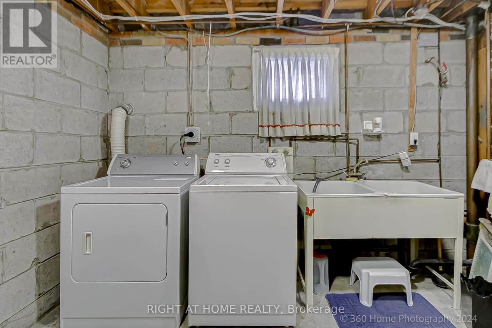 19 MARTINI DRIVE — Toronto (Brookhaven-Amesbury), Ontario - Photo 5 of 28