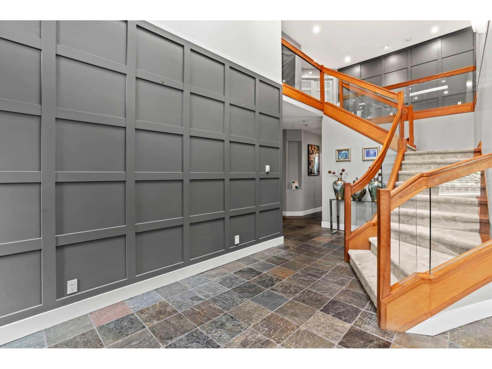 10033 181 STREET — Surrey, British Columbia - Photo 4 of 32