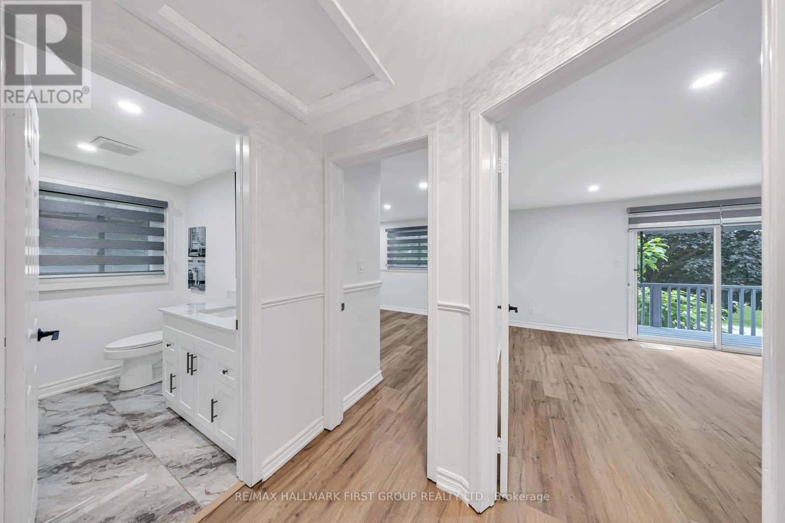 890 BRIARWOOD DRIVE — Oshawa (Pinecrest), Ontario - Photo 5 of 50