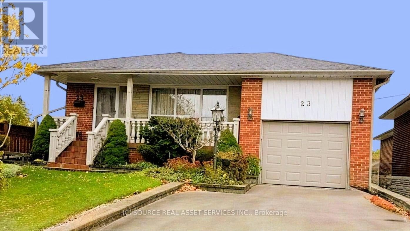 23 ALLADIN AVENUE — Toronto (Rustic), Ontario - Main photo