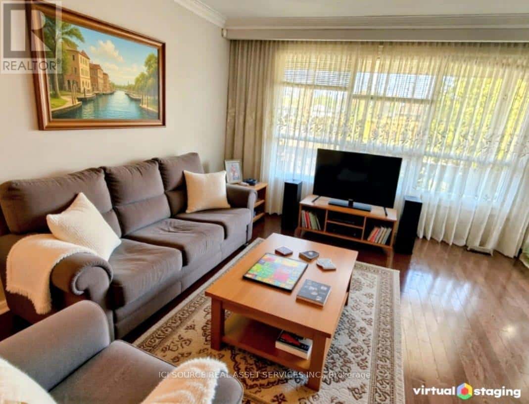 23 ALLADIN AVENUE — Toronto (Rustic), Ontario - Photo 4 of 13