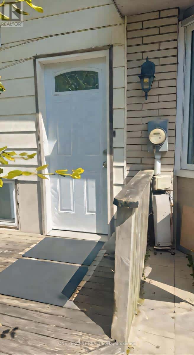 131 PAPERBIRCH CRESCENT — London North (North K), Ontario - Photo 5 of 26