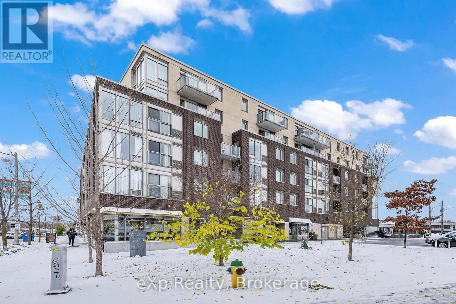 312 - 5 GORDON STREET — Guelph (Downtown), Ontario - Photo 2 of 50