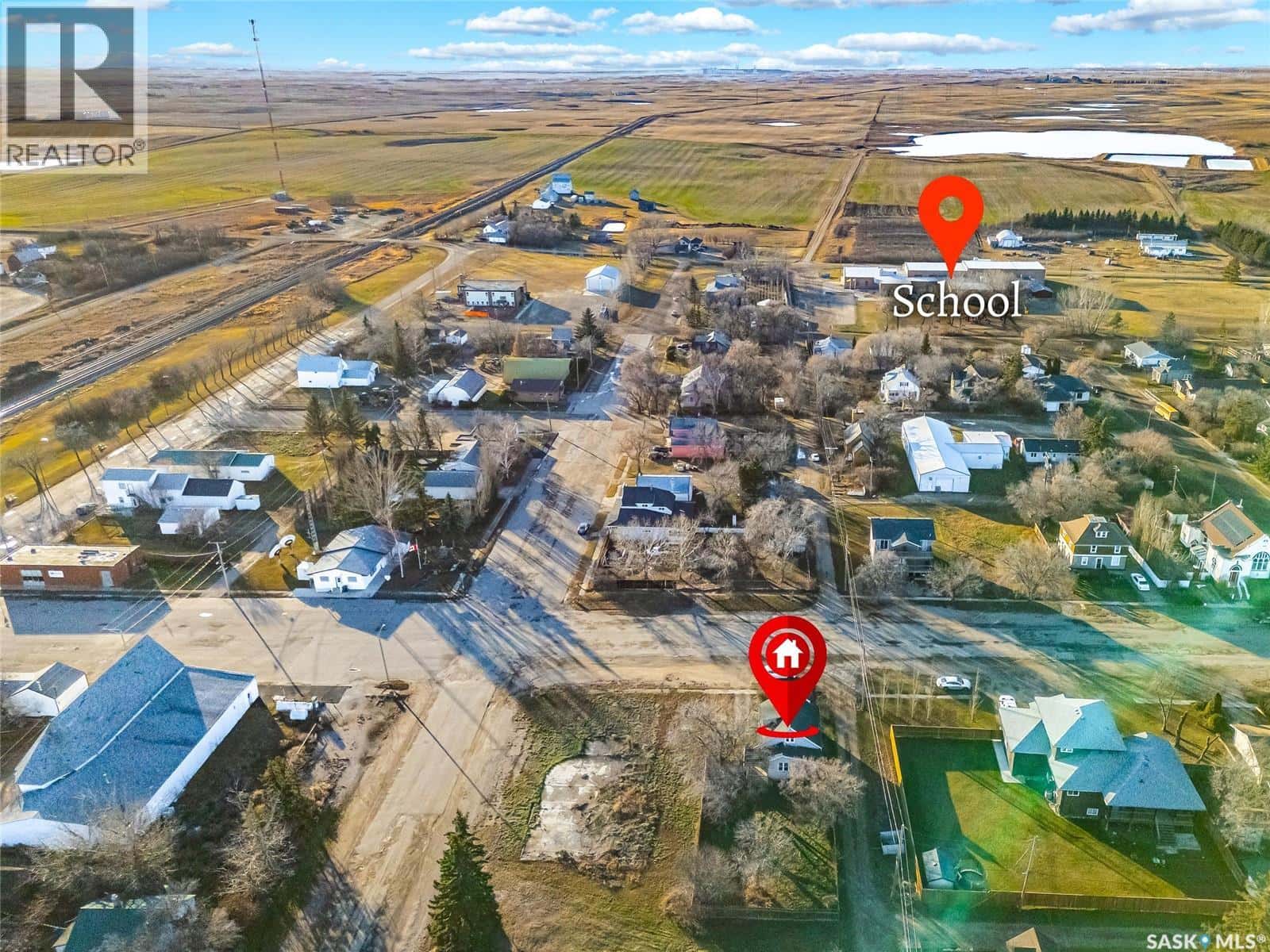 101 Durham STREET — Viscount, Saskatchewan - Photo 5 of 29