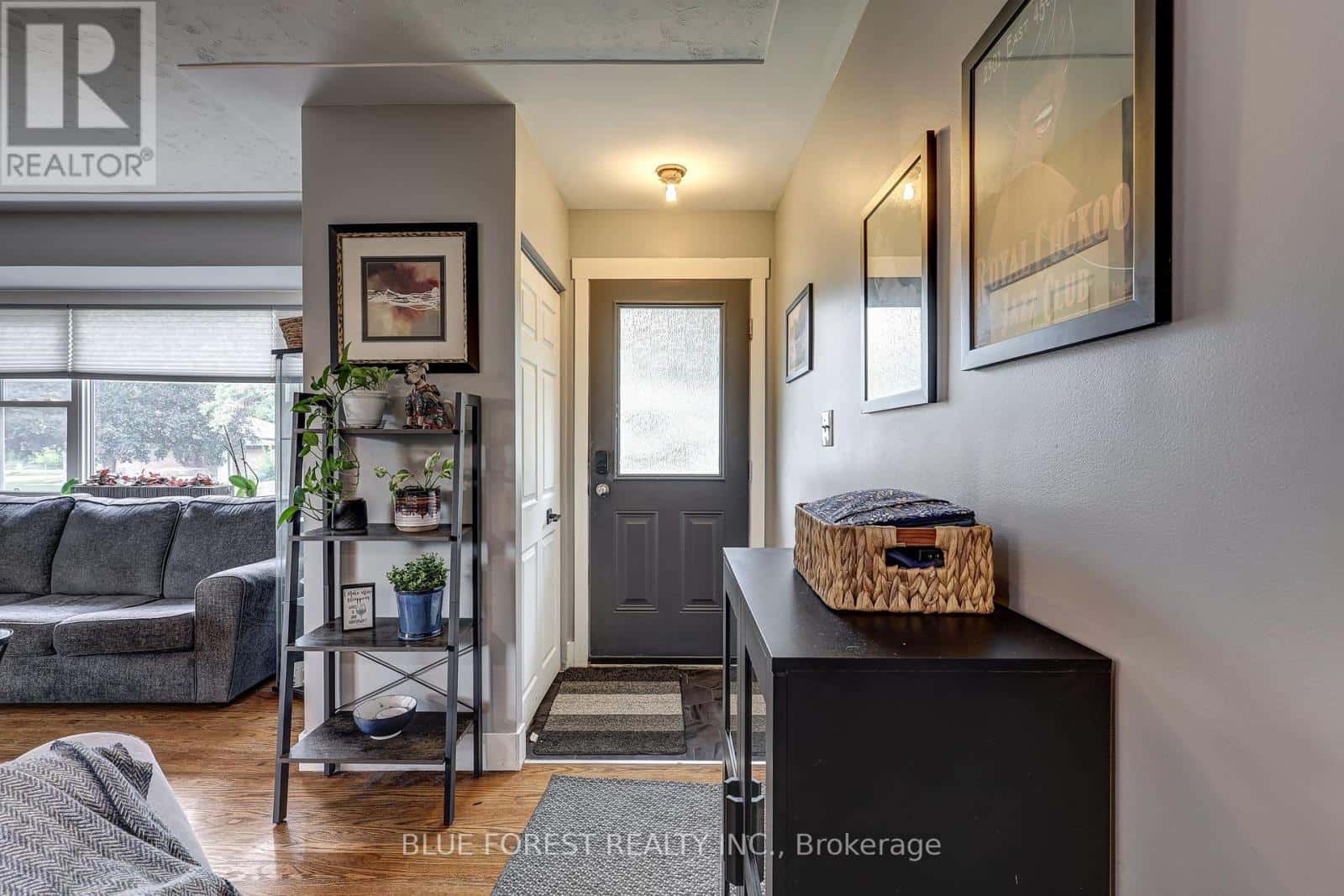 199 BURLINGTON STREET — London South (South J), Ontario - Photo 4 of 50