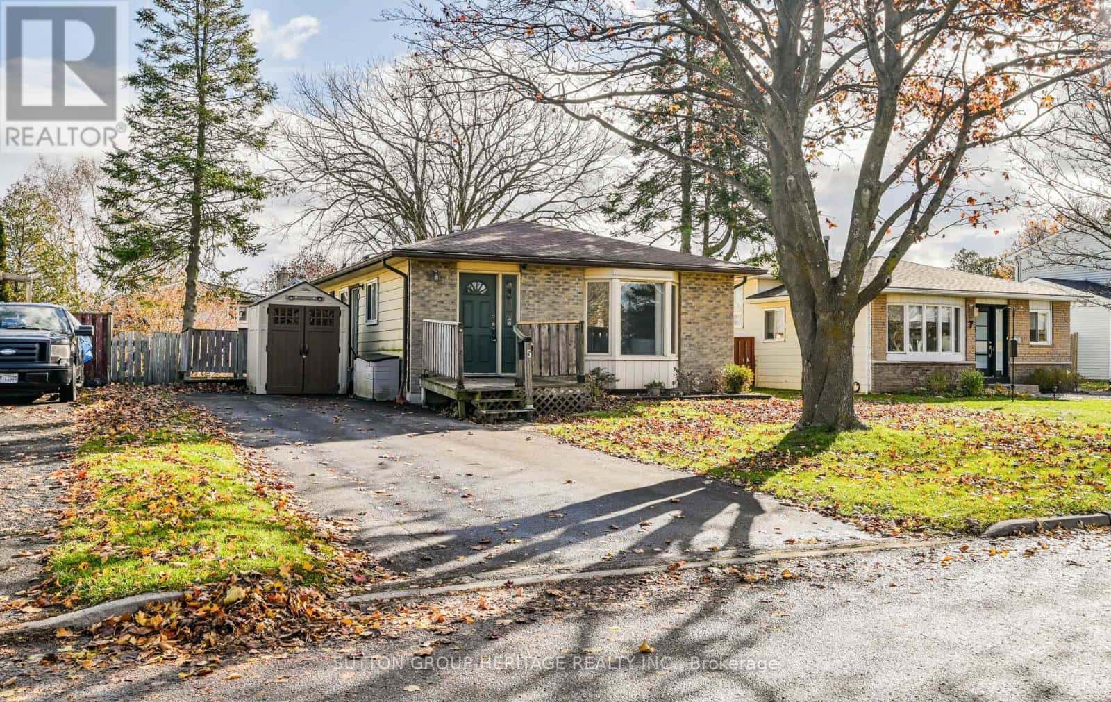 5 AGATE ROAD — Ajax (South West), Ontario - Photo 2 of 40