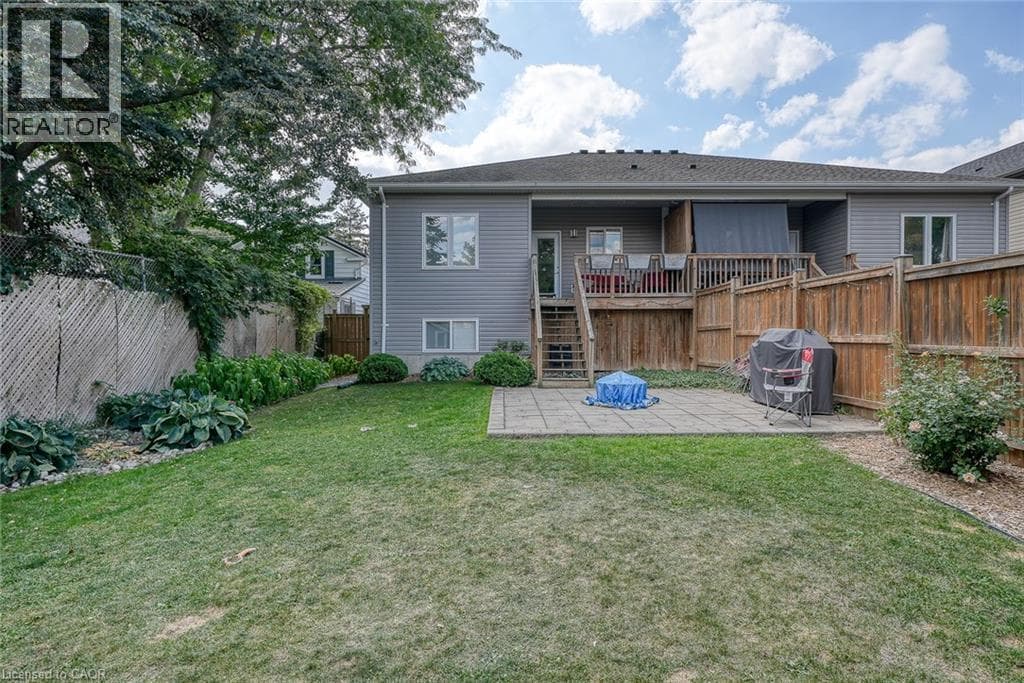 211 OXFORD Street — Ingersoll, Ontario - Main photo