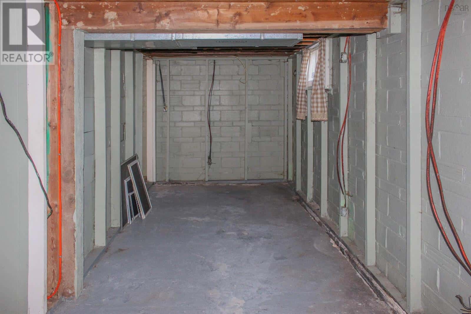 3 Lloyd Drive — Lantz, Nova Scotia - Photo 3 of 21