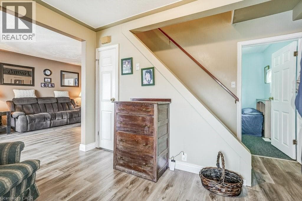 9188 DICKENSON Road W — Mount Hope, Ontario - Main photo