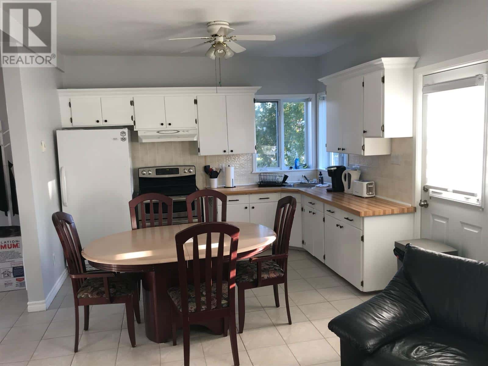 114 Monk ST — Chapleau, Ontario - Photo 2 of 11