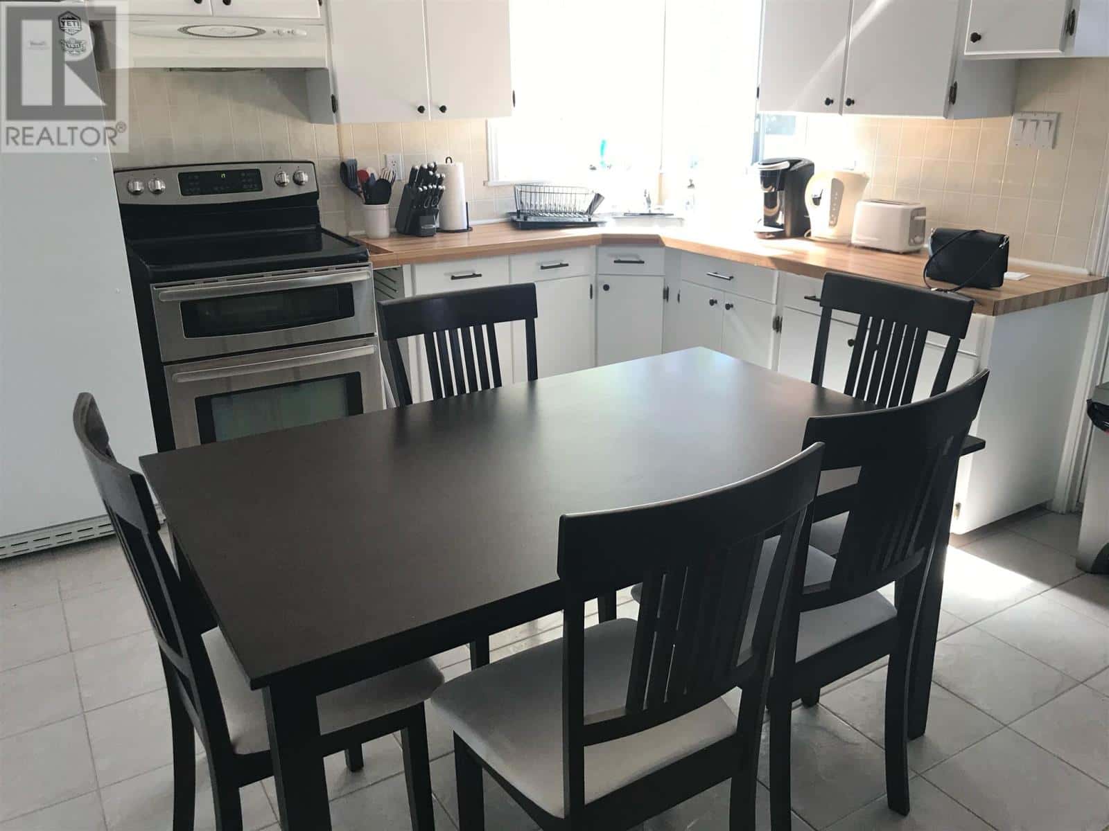 114 Monk ST — Chapleau, Ontario - Photo 3 of 11