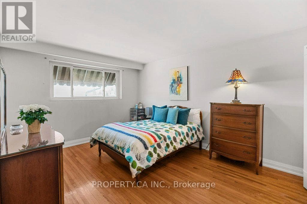 4367 KERRY DRIVE — Burlington (Shoreacres), Ontario - Main photo