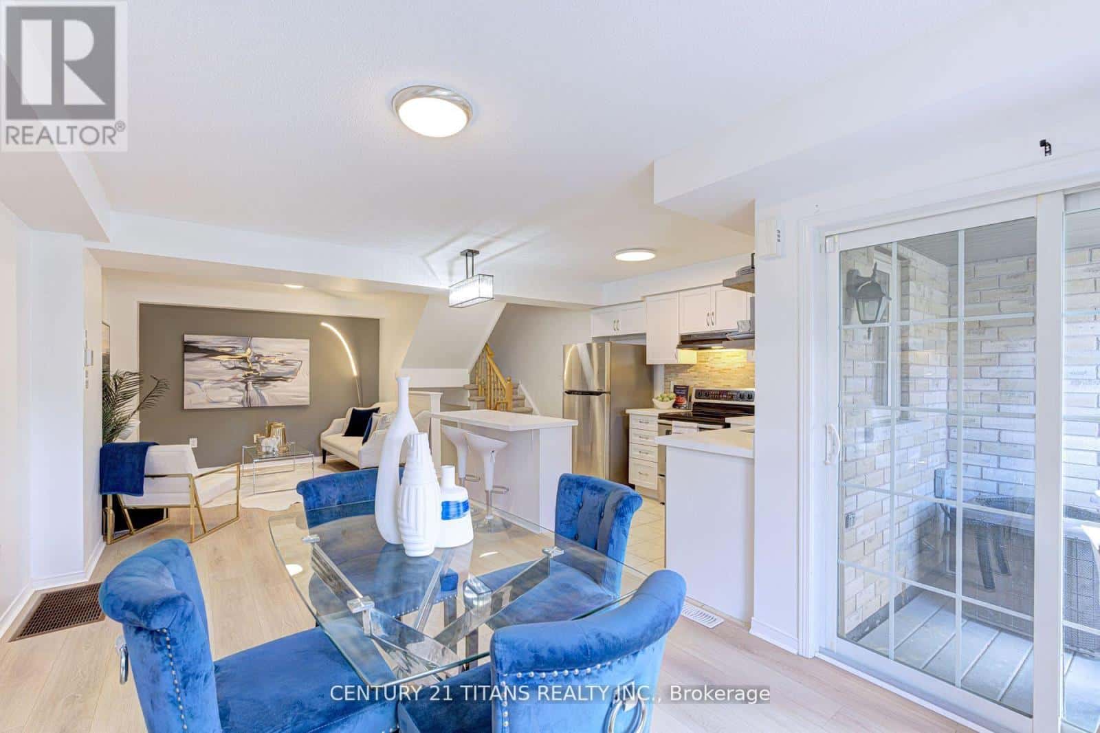 26 PENDRILL WAY — Ajax (Northeast Ajax), Ontario - Photo 2 of 47